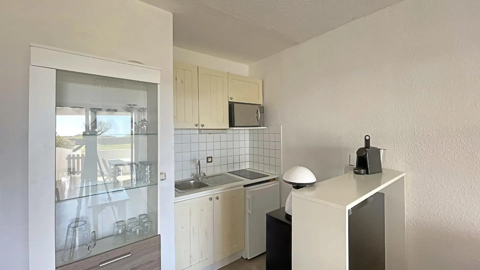 Appartement 4 Pers, Terrasse, Parking - Fr-1-475-192 Saintes-Maries-de-la-Mer Apartment